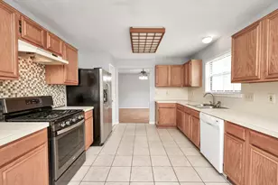 2707 Blue Mist Dr, Sugar Land, TX 77498 - Photo 17