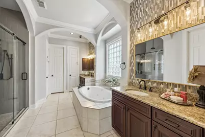 2504 Baywater Canyon Drive, Pearland, TX 77584 - Photo 15