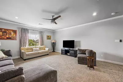 2504 Baywater Canyon Drive, Pearland, TX 77584 - Photo 23