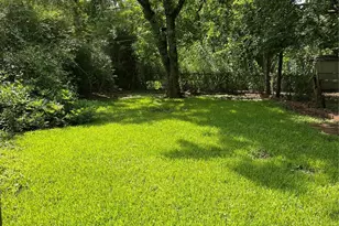 4057 Woodfox St, Houston, TX 77025 - Photo 17