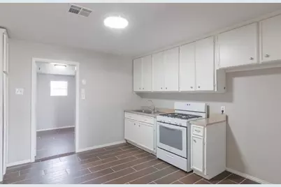 3322 McCrarey Drive, Houston, TX 77088 - Photo 5