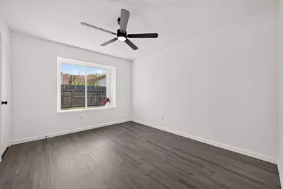 3219 Westwick Drive, Houston, TX 77082 - Photo 23