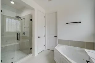 206 Cedar Creek Ct, Pinehurst, TX 77362 - Photo 27