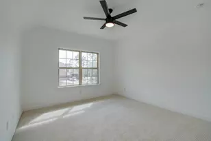206 Cedar Creek Ct, Pinehurst, TX 77362 - Photo 45