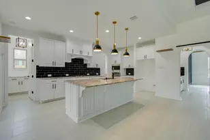 206 Cedar Creek Ct, Pinehurst, TX 77362 - Photo 21