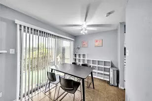 9350 Country Creek Dr, Houston, TX 77036 - Photo 9