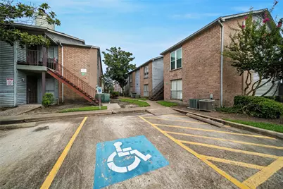 9350 Country Creek Drive #18, Houston, TX 77036 - Photo 3