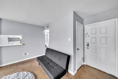 9350 Country Creek Drive #18, Houston, TX 77036 - Photo 7