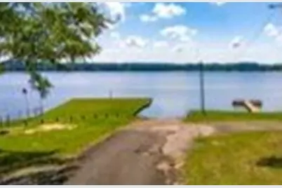 149 Hickory Hollow, Onalaska, TX 77360 - Photo 15