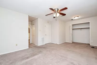 13931 Hollowgreen Drive, Houston, TX 77082 - Photo 11