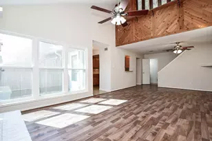 13931 Hollowgreen Dr, Houston, TX 77082 - Photo 5