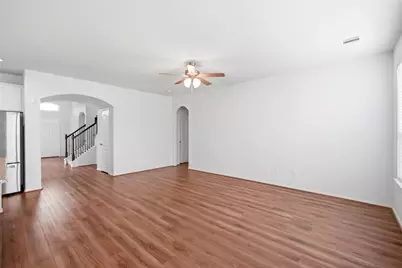 5309 Camerford Court, Alvin, TX 77511 - Photo 9
