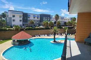9520 Seawall Blvd, Galveston, TX 77554 - Photo 3