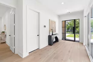 1602 Janak Garden Ln, Houston, TX 77055 - Photo 5