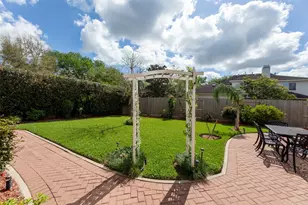 2407 Royal Palm Ct, League City, TX 77573 - Photo 39