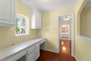 2407 Royal Palm Ct, League City, TX 77573 - Photo 31