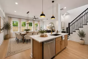 8210 Lawler St, Houston, TX 77051 - Photo 7