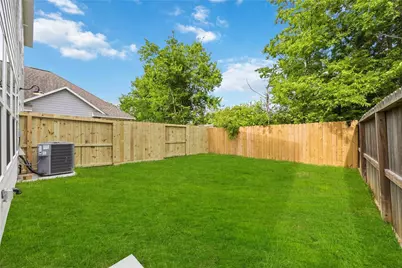 8210 Lawler Street #A, Houston, TX 77051 - Photo 27