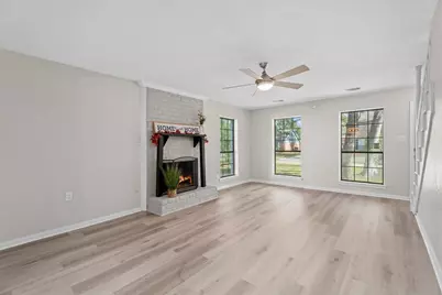 16015 Southampton Drive, Spring, TX 77379 - Photo 7