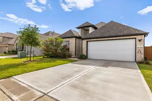 2602 Arbor Edge Crossing, La Marque, TX 77568 - Photo 3