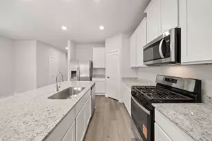 11963 Wisteria Mdws Dr, Willis, TX 77318 - Photo 7