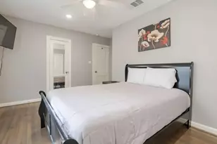 1408 Bowie Dr, Galveston, TX 77551 - Photo 13