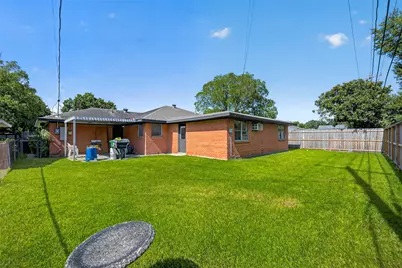 6131 Birdwood Road, Houston, TX 77074 - Photo 21