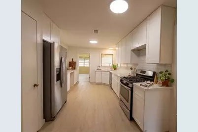 6131 Birdwood Road, Houston, TX 77074 - Photo 5