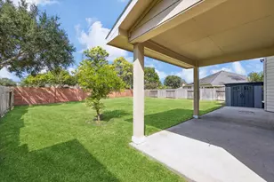 2328 Shadow Falls Ln, Pearland, TX 77584 - Photo 15