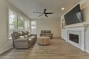 58 S Bethany Bend Cir, The Woodlands, TX 77382 - Photo 13