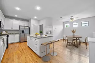 8676 Meadowcroft Dr, Houston, TX 77063 - Photo 3