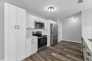 15223 McConn St, Houston, TX 77598 - Photo 11