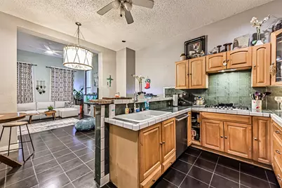 1713 Moody Avenue, Galveston, TX 77550 - Photo 7