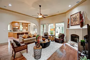 7 Shearling Ct, Spring, TX 77389 - Photo 13