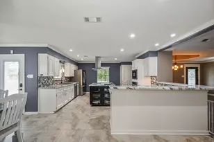 3838 Hansen Dr, Dickinson, TX 77539 - Photo 13
