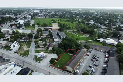 4514 N Main Street, Houston, TX 77009 - Photo 9