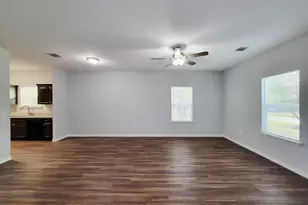 3201 J P Davis Ave, Bay City, TX 77414 - Photo 9