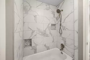 902 Ivy Ave, Deer Park, TX 77536 - Photo 13