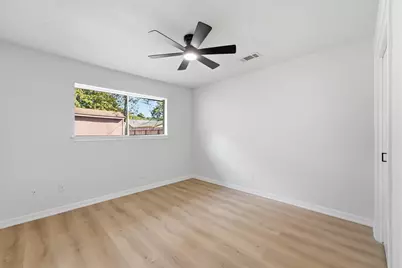719 Cherry Valley Drive, Houston, TX 77336 - Photo 23