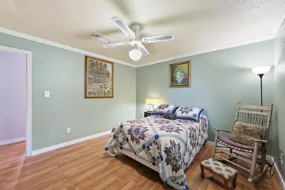 186 Poinsettia Street, Bridge City, TX 77611 - Photo 15