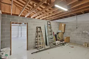 186 Poinsettia St, Bridge City, TX 77611 - Photo 27