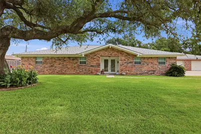 186 Poinsettia Street, Bridge City, TX 77611 - Photo 1