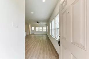 3906 Sugardale St, Baytown, TX 77521 - Photo 5