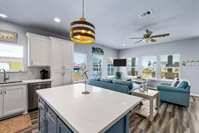 3264 Hidden Gold, Port Bolivar, TX 77650 - Photo 11