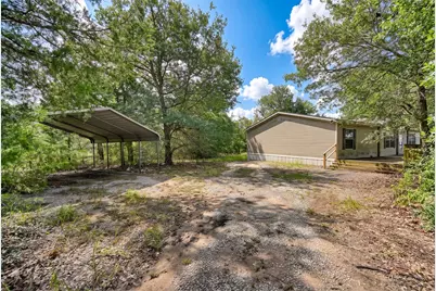 406 E Lois Lane, Somerville, TX 77879 - Photo 3