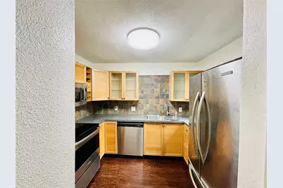 2103 Place Rebecca Lane #D1, Houston, TX 77090 - Photo 9