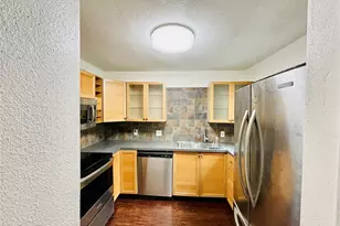 2103 Place Rebecca Ln, Houston, TX 77090 - Photo 9