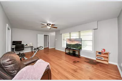 2601 Holly Street, Liberty, TX 77575 - Photo 9