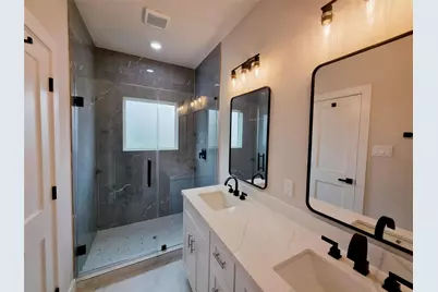 1071 Ferguson Way, Houston, TX 77088 - Photo 11