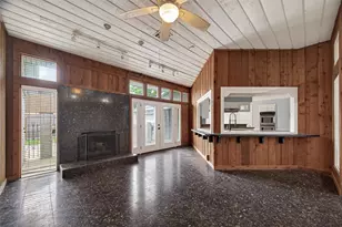 15539 Torry Pines Rd, Houston, TX 77062 - Photo 9